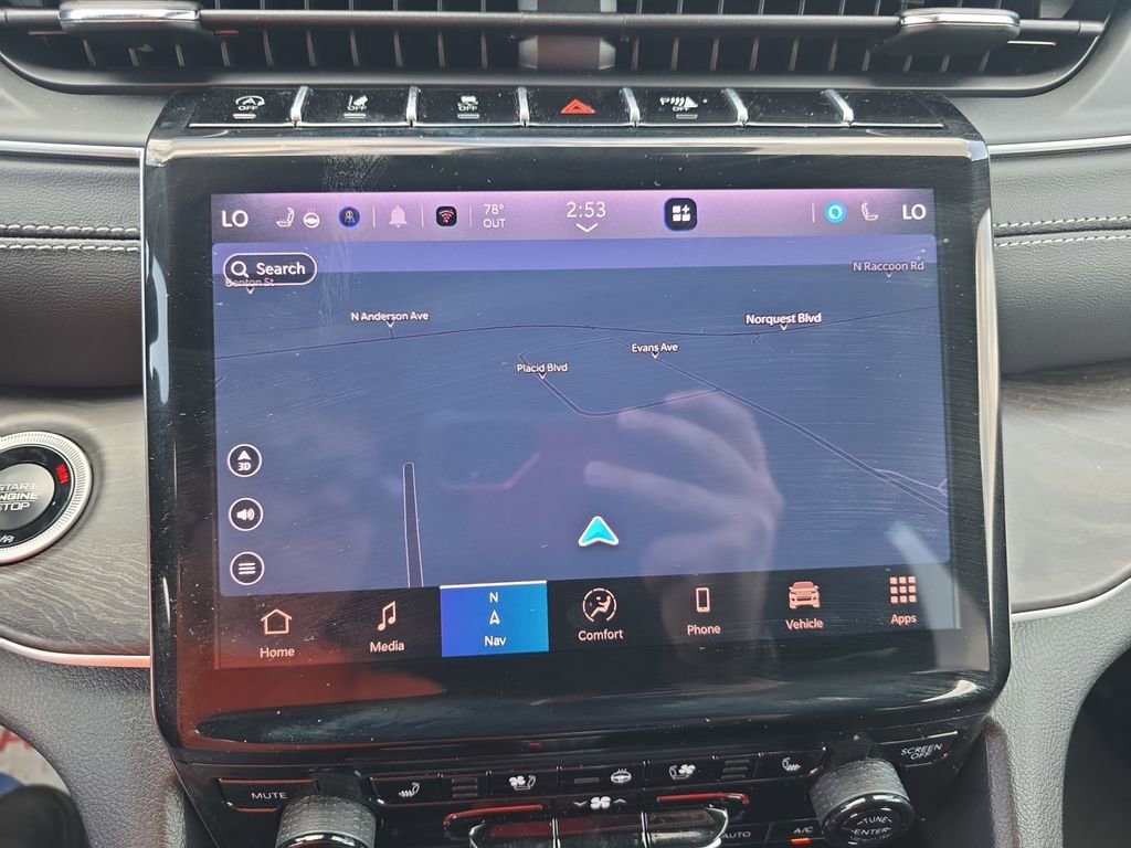 New 2025 Jeep Grand Cherokee Limited w/ Luxury Tech Group II AWD/4WD image 19