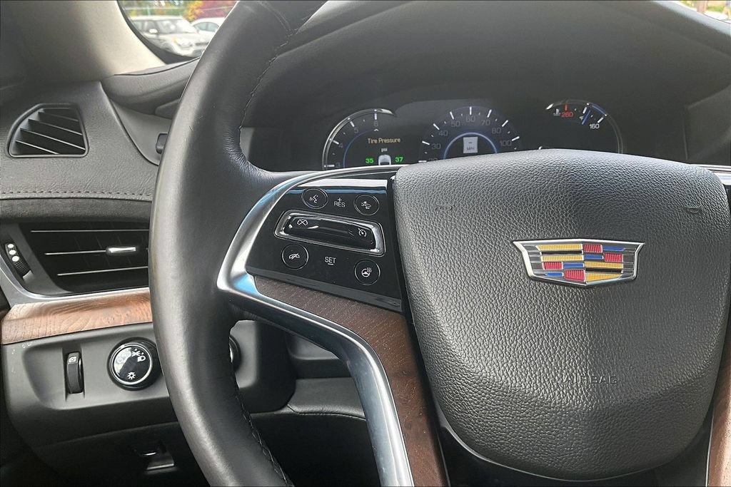 Used 2019 Cadillac Escalade ESV Premium Luxury w/ LPO, Escalade Noir Package AWD/4WD image 24