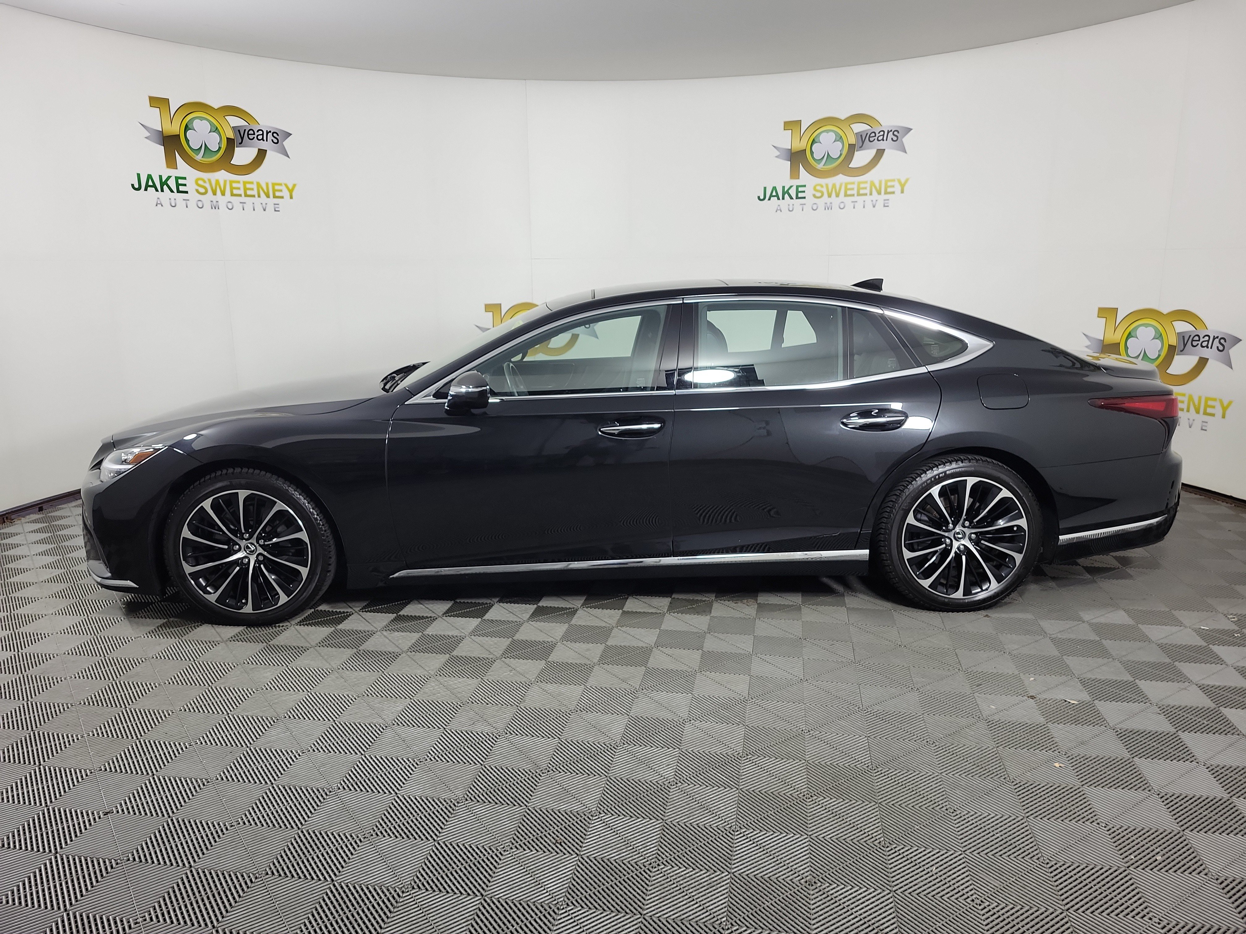 Used 2021 Lexus LS 500 AWD w/ Luxury Package image 4