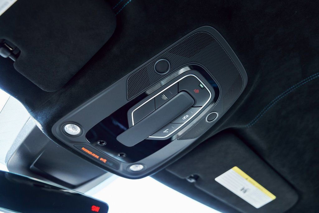 Used 2024 Lamborghini Urus Performante image 96