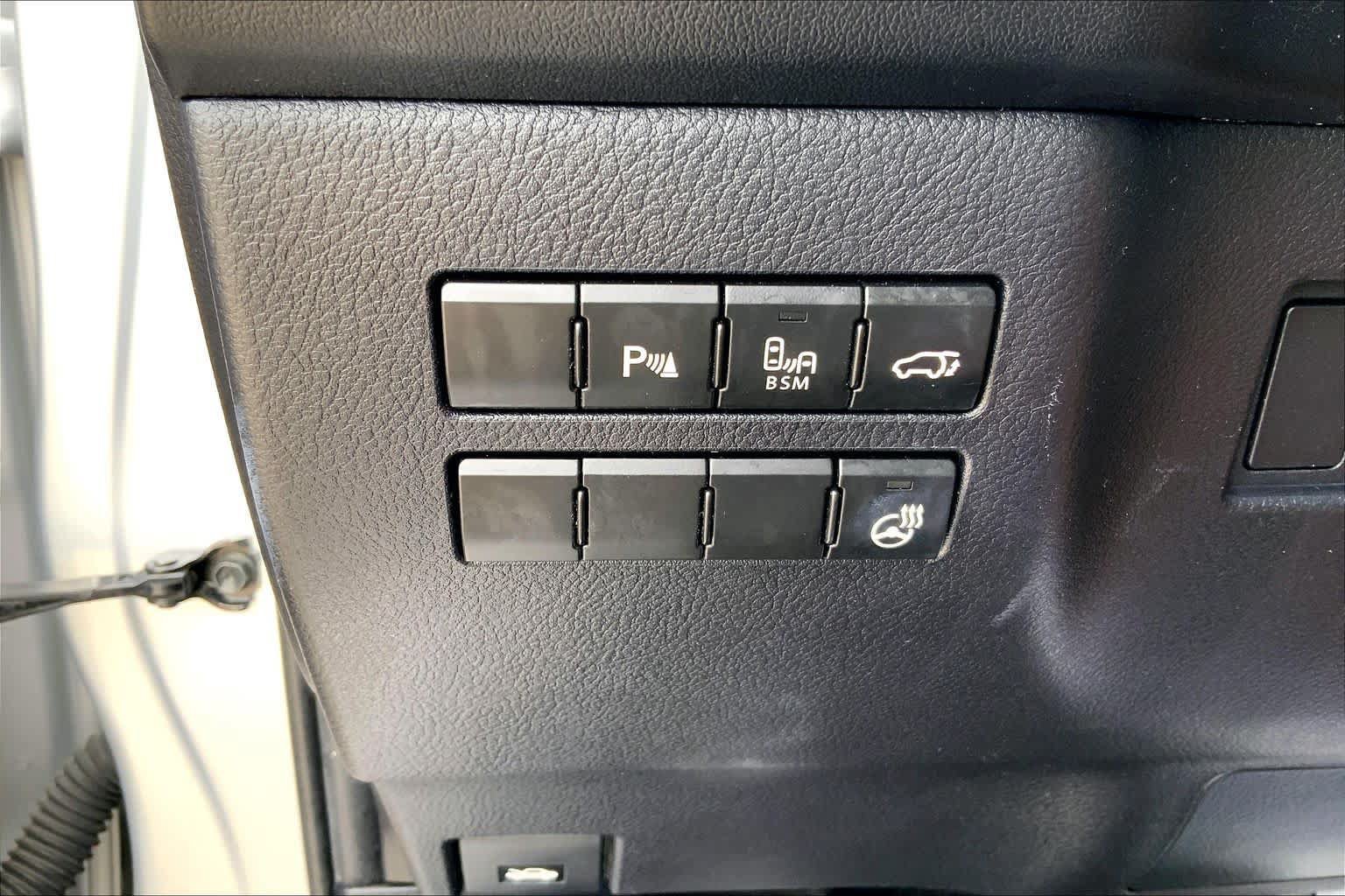 Used 2017 Lexus NX 200t F Sport w/ F Sport Premium Package FWD image 35