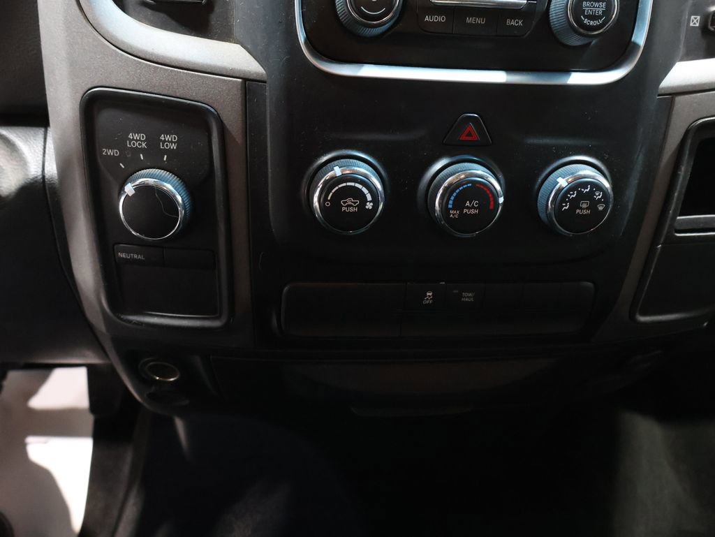 Used 2016 RAM 1500 ST w/ SXT Appearance Group image 24