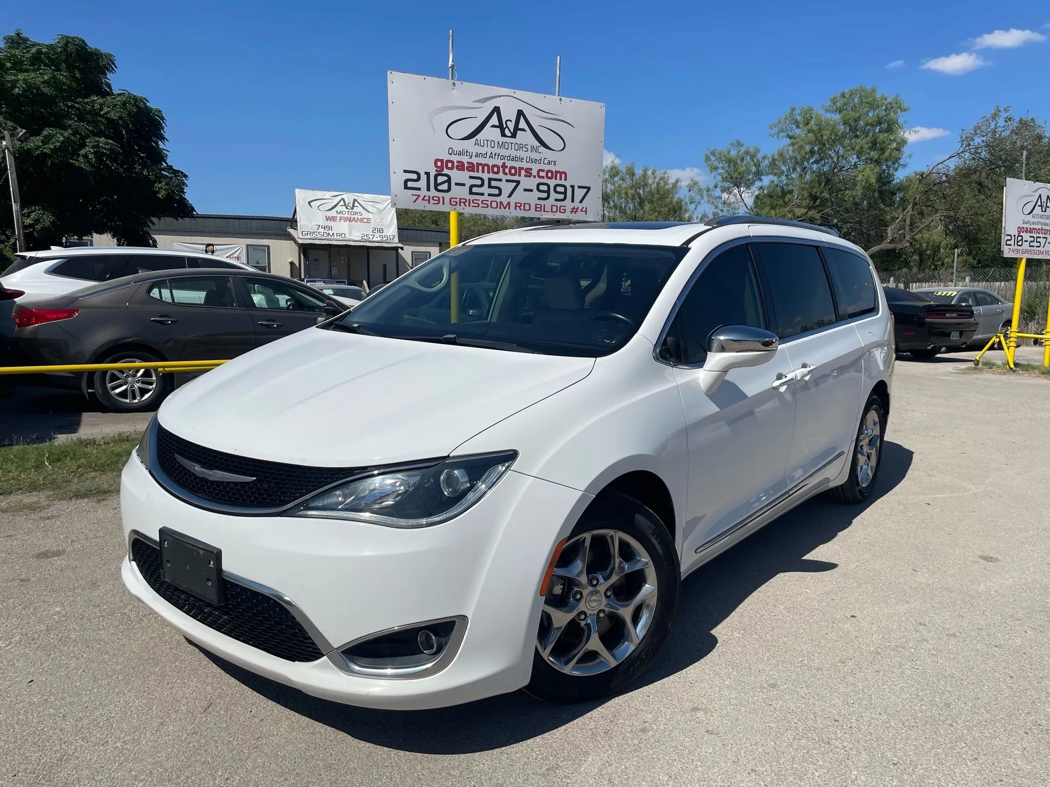Used 2017 Chrysler Pacifica Limited