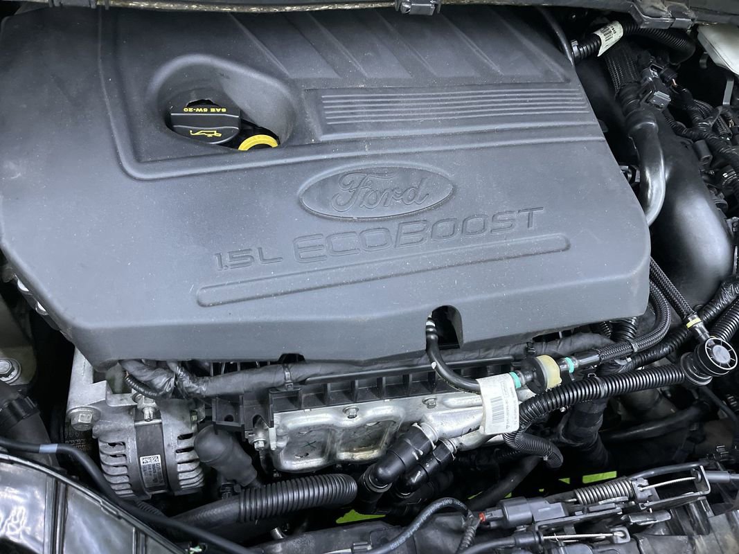 Used 2018 Ford Escape SEL image 29