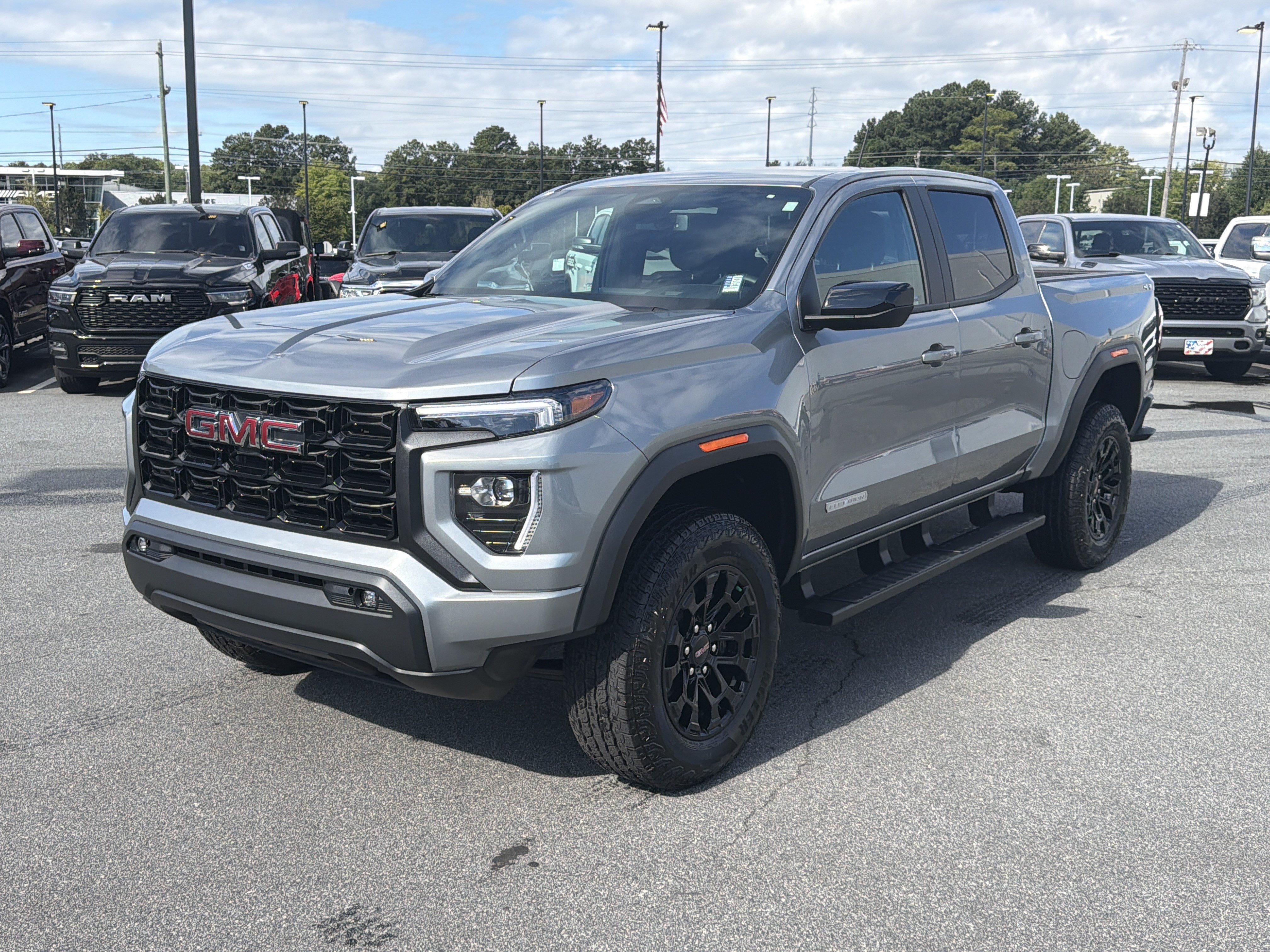 Used 2026 GMC Canyon Elevation w/ Convenience Package AWD/4WD image 3