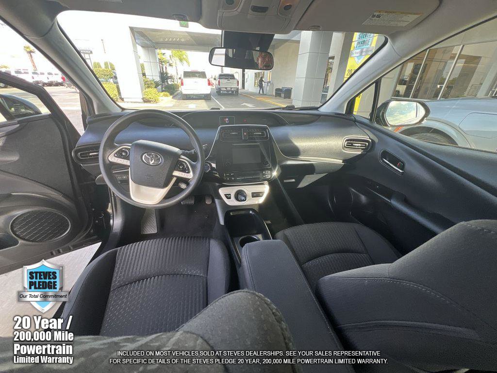 Used 2018 Toyota Prius Two image 23