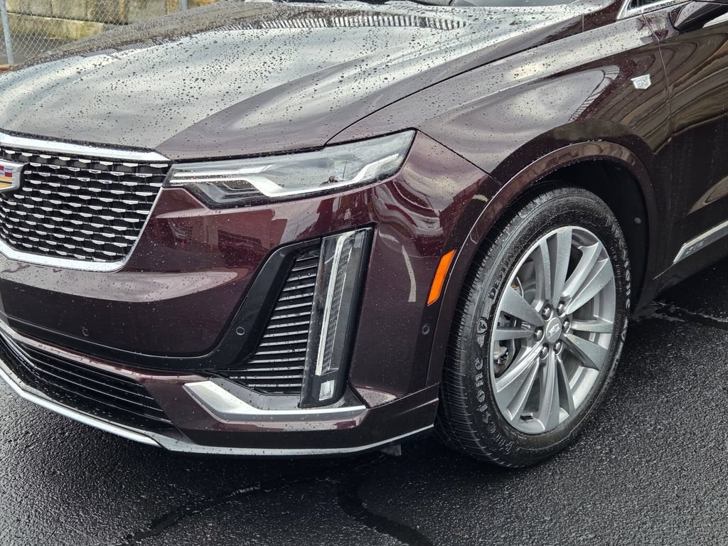 Used 2021 Cadillac XT6 Premium Luxury AWD/4WD image 10