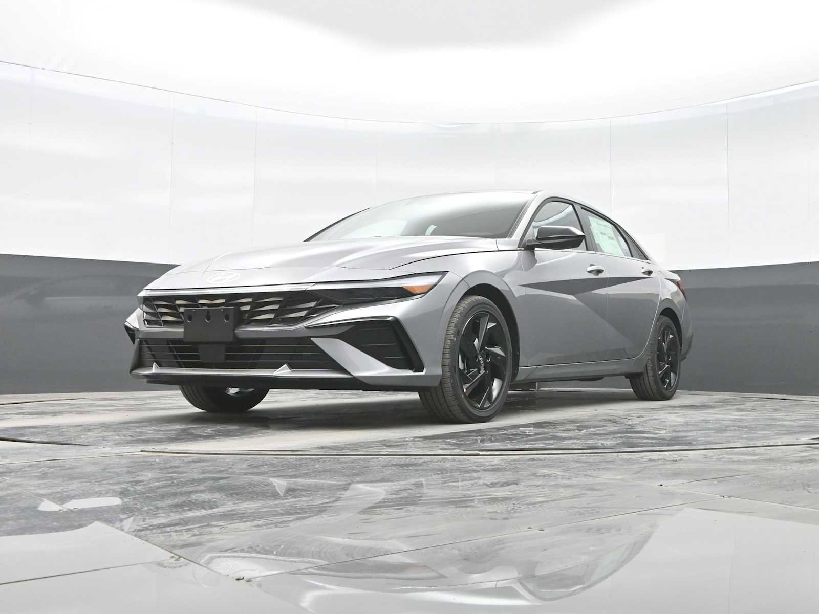 New 2026 Hyundai Elantra SEL Sport Premium image 25