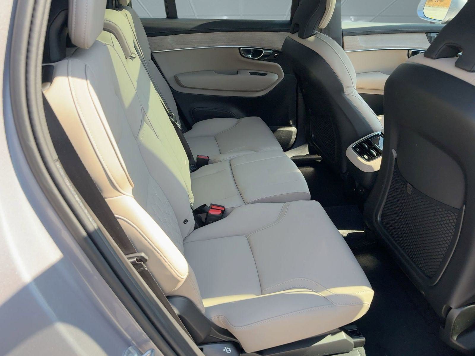 New 2026 Volvo XC90 B6 Plus w/ Protection Package AWD/4WD image 29