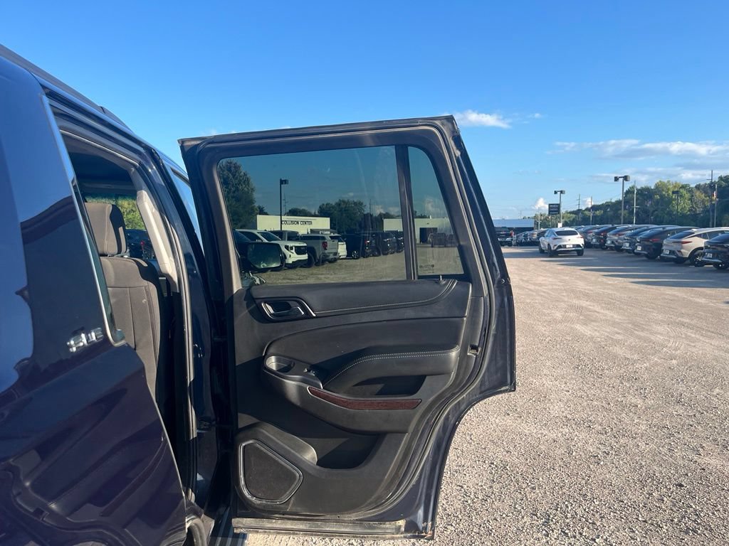 Used 2017 GMC Yukon SLE w/ SLE Value Package AWD/4WD image 33