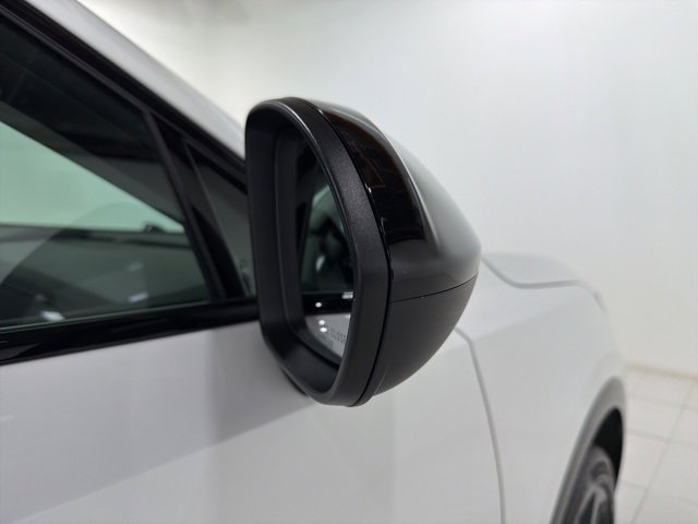 Used 2024 Buick Envision Sport Touring image 26