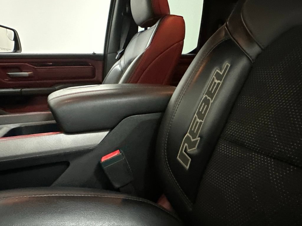 Used 2019 RAM 1500 Rebel AWD/4WD image 32