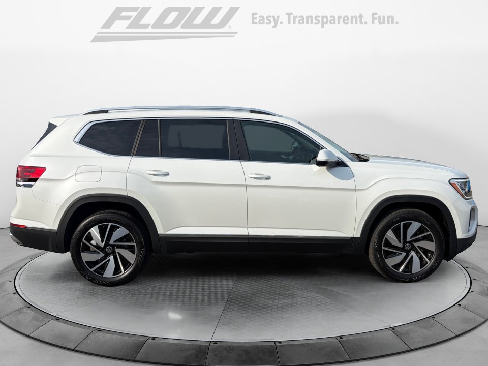 New 2026 Volkswagen Atlas SEL image 8