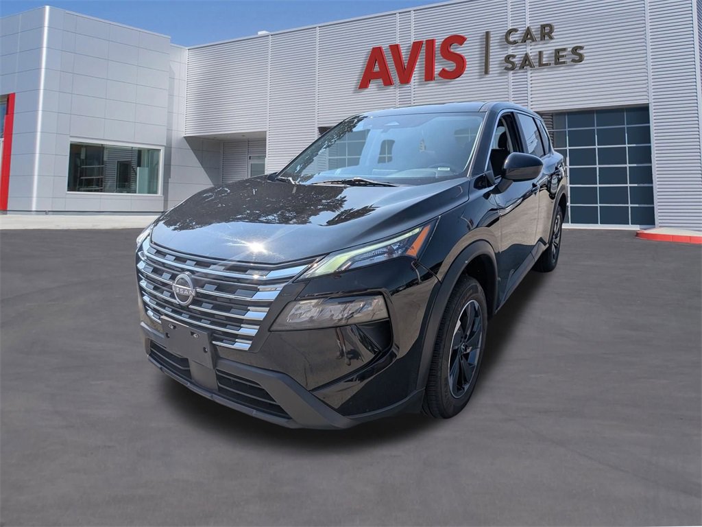 Used 2024 Nissan Rogue SV