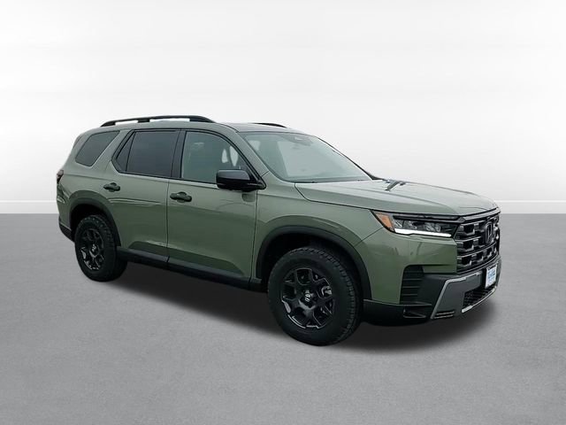 New 2026 Honda Pilot TrailSport image 3