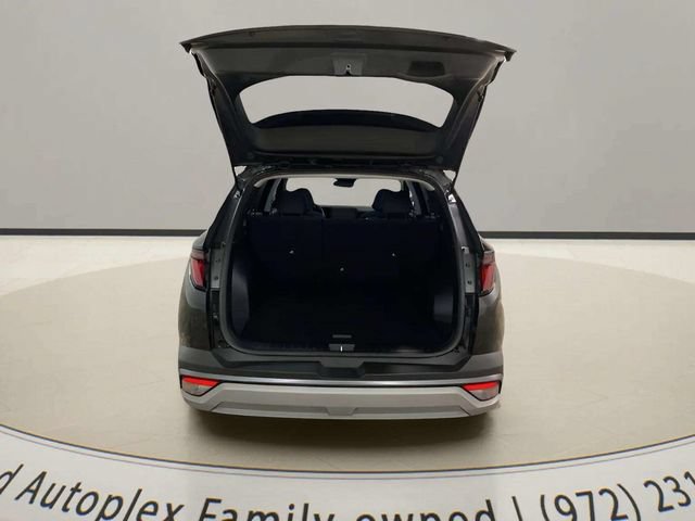 Used 2026 Hyundai Tucson SE FWD image 9
