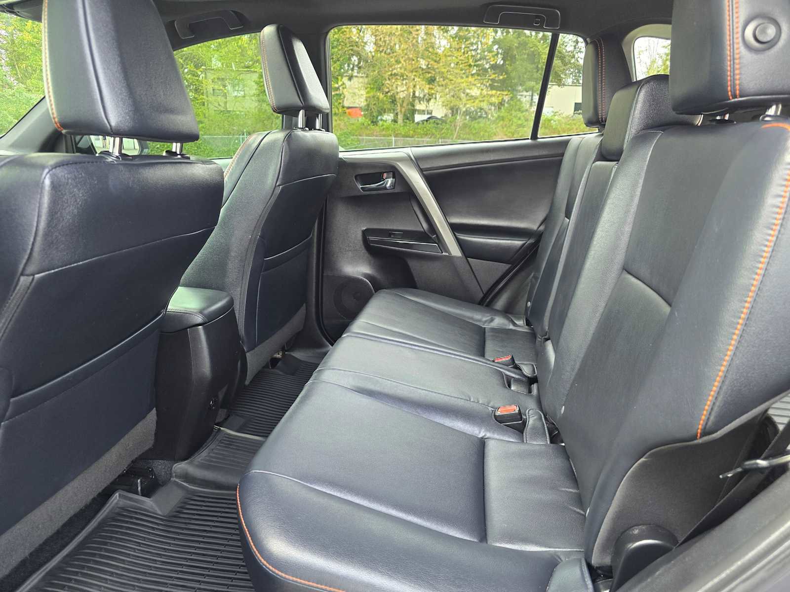 Used 2016 Toyota RAV4 SE w/ Cargo Management Package AWD/4WD image 17