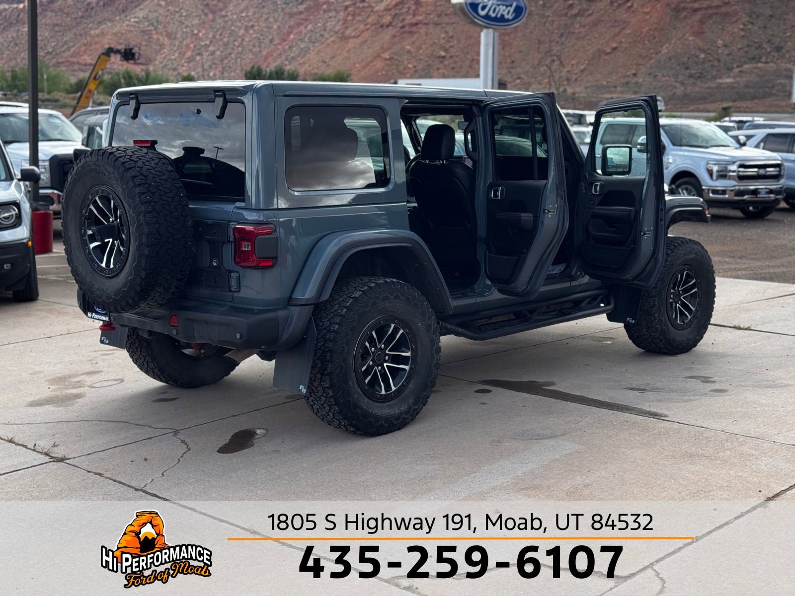 Used 2024 Jeep Wrangler Unlimited Rubicon AWD/4WD image 44