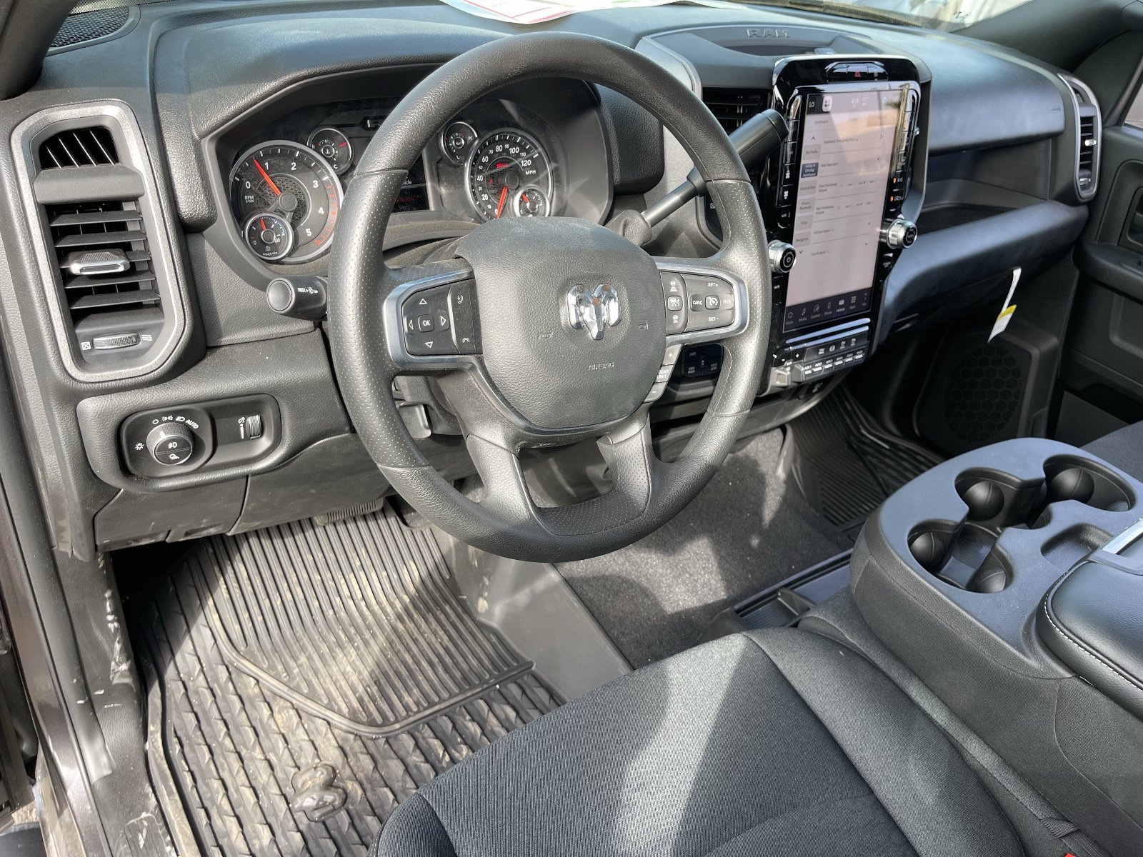 New 2026 RAM 3500 Tradesman AWD/4WD image 19
