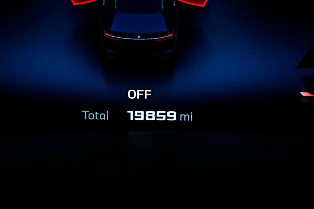 Used 2025 BMW X7 M60i image 11