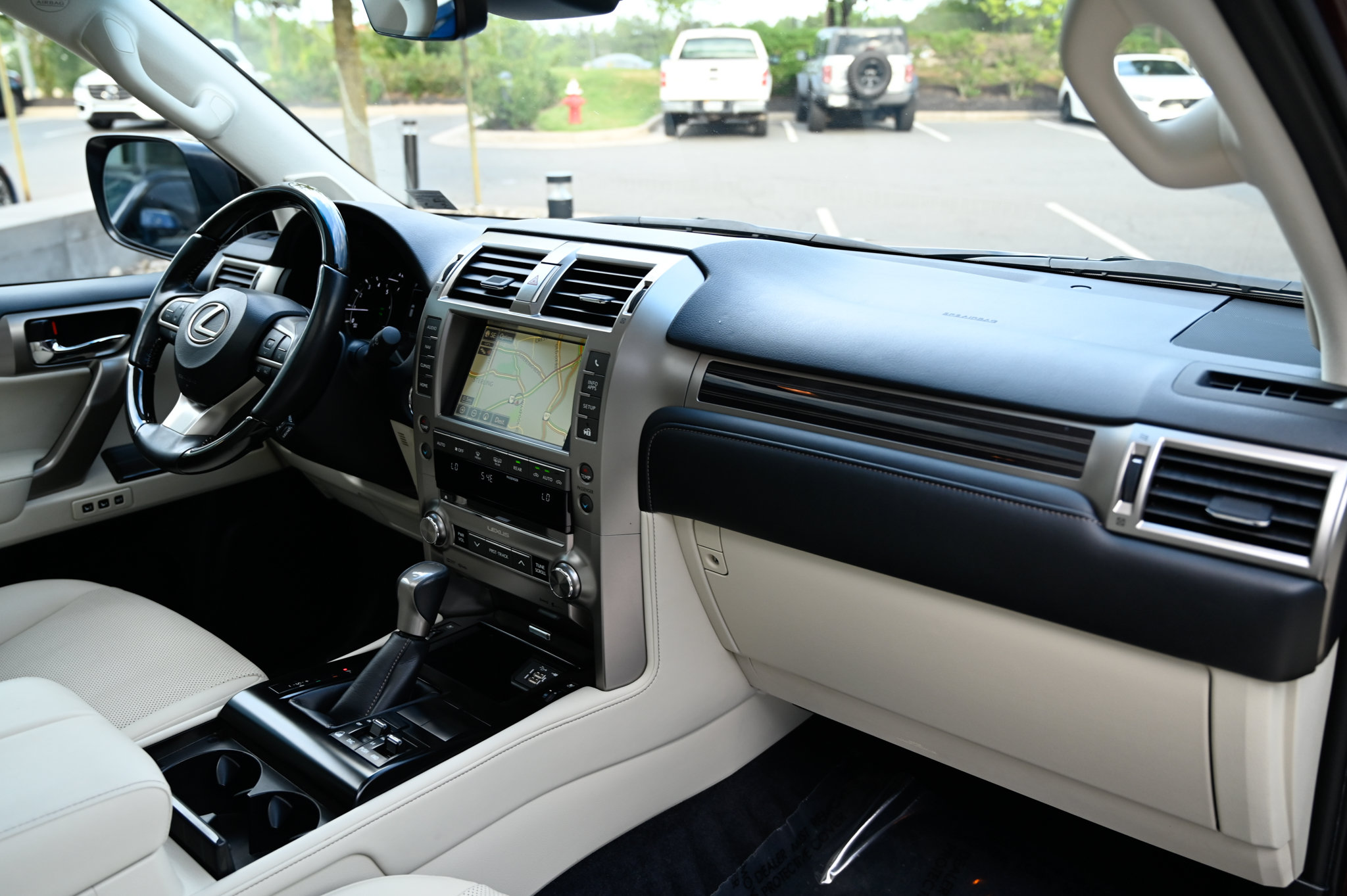 Used 2021 Lexus GX 460 Premium w/ Premium Package AWD/4WD image 54