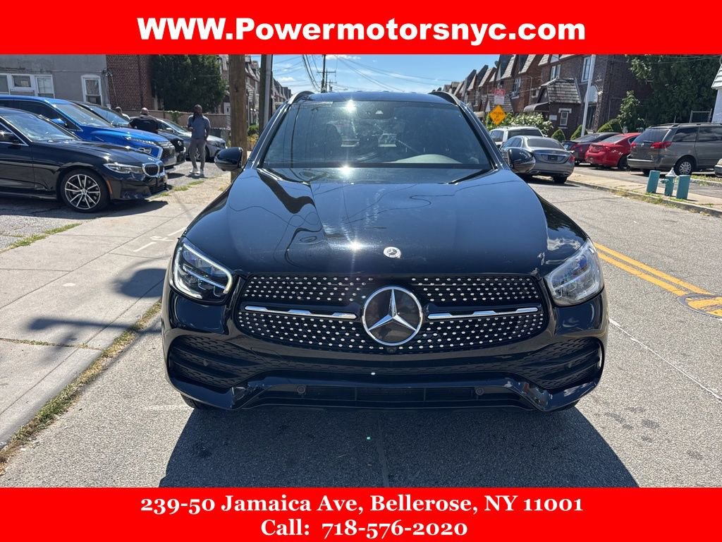 Used 2022 Mercedes-Benz GLC 300 4MATIC w/ AMG Line image 8