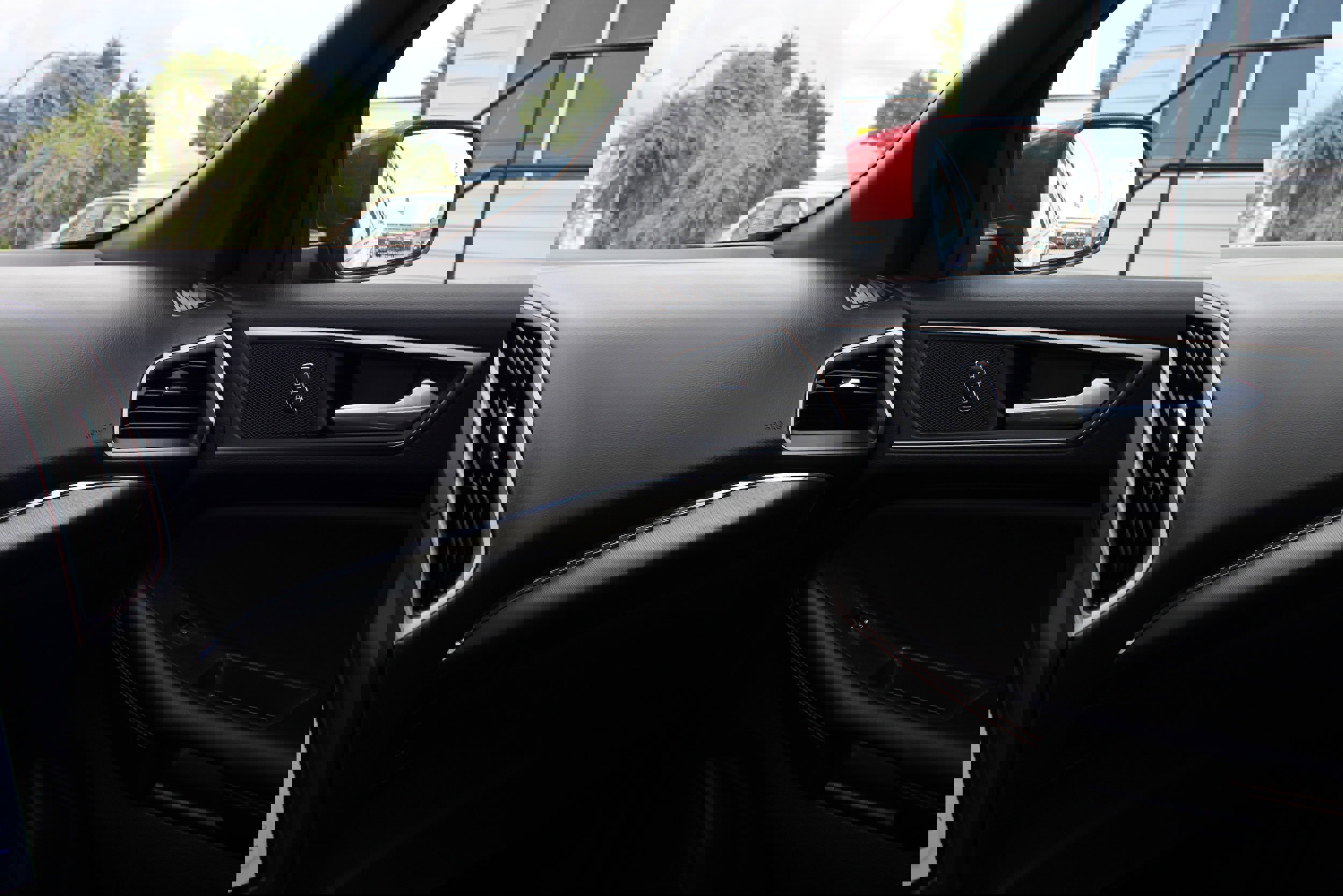 Used 2023 Ford Edge ST-Line image 39