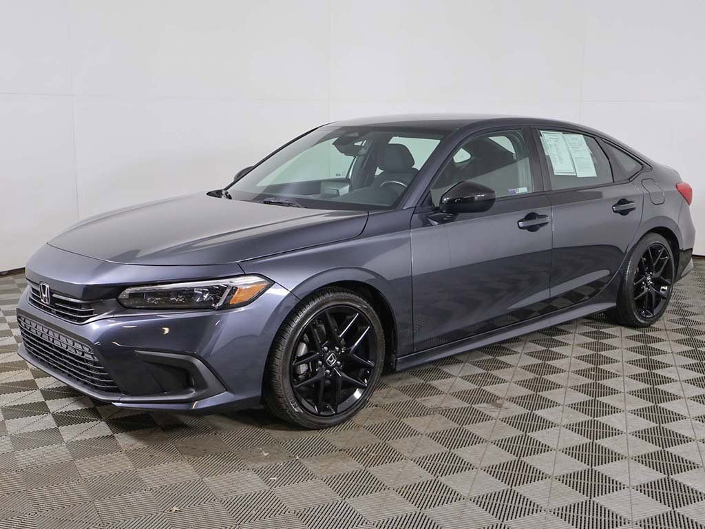 Used 2023 Honda Civic Sport image 5