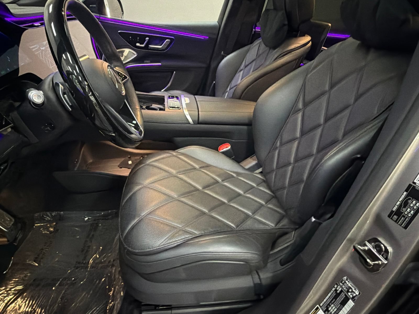 Used 2024 Mercedes-Benz Maybach EQS 680 4MATIC image 22