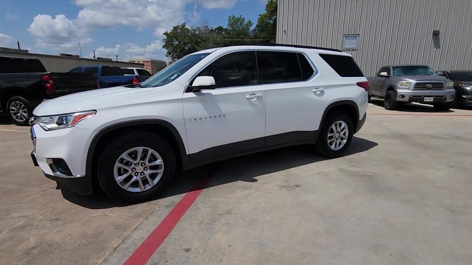 Certified 2019 Chevrolet Traverse LT FWD image 4