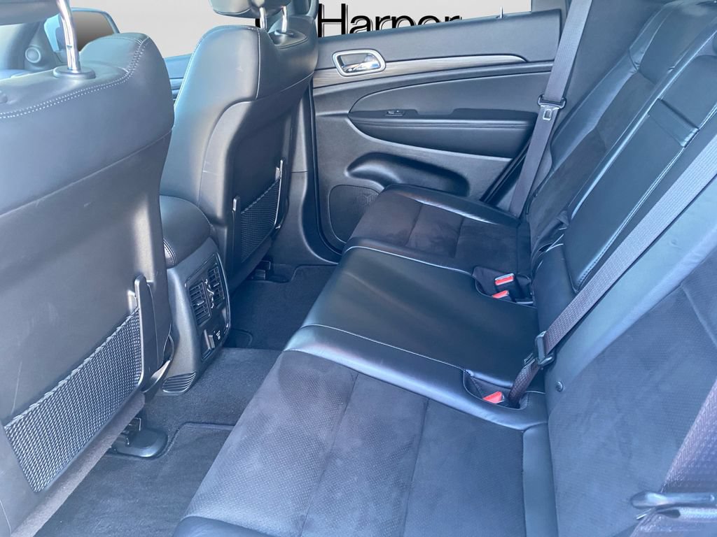Certified 2022 Jeep Grand Cherokee Laredo X AWD/4WD image 34