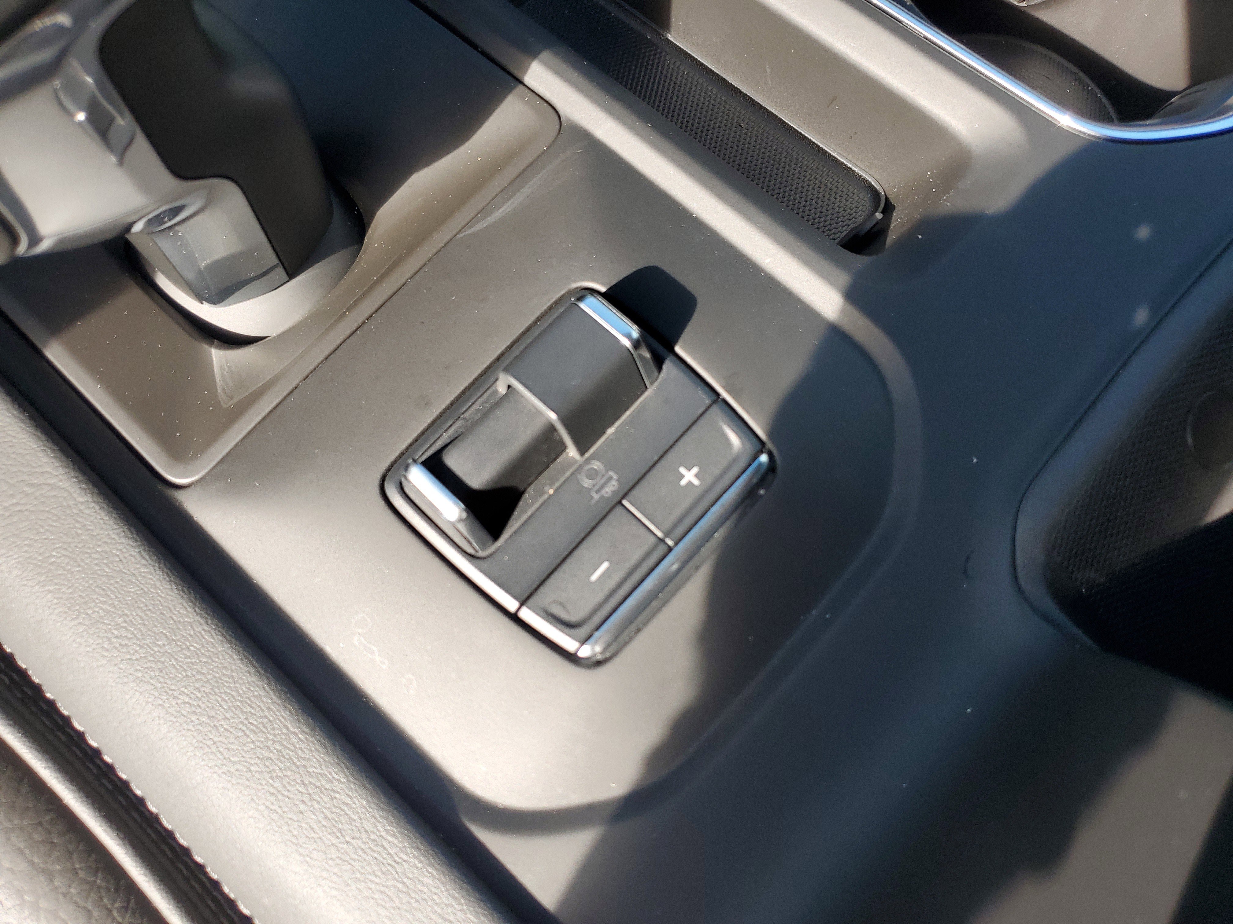 Used 2024 GMC Sierra 1500 Denali w/ Technology Package image 27