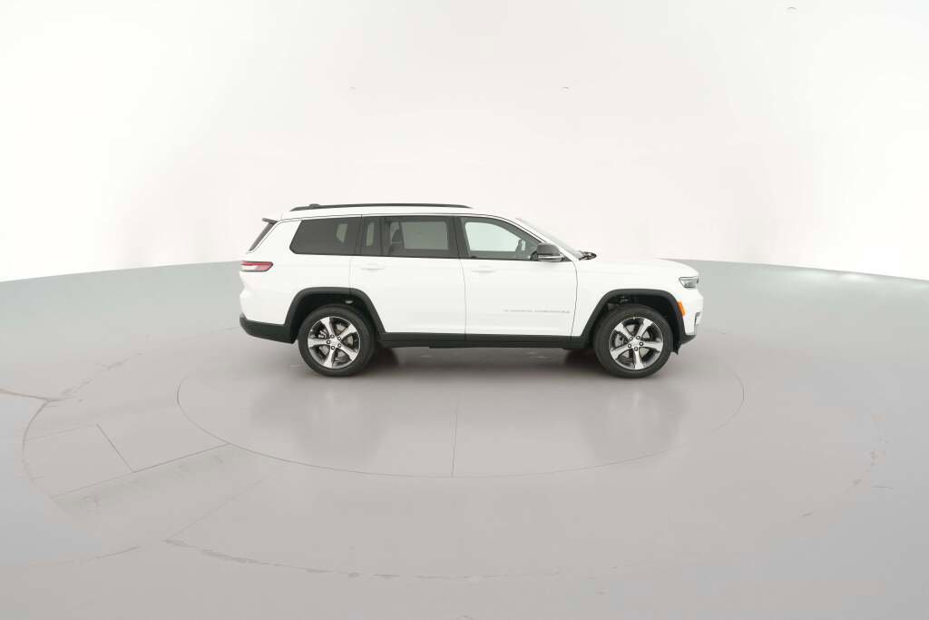 New 2025 Jeep Grand Cherokee L Limited image 14