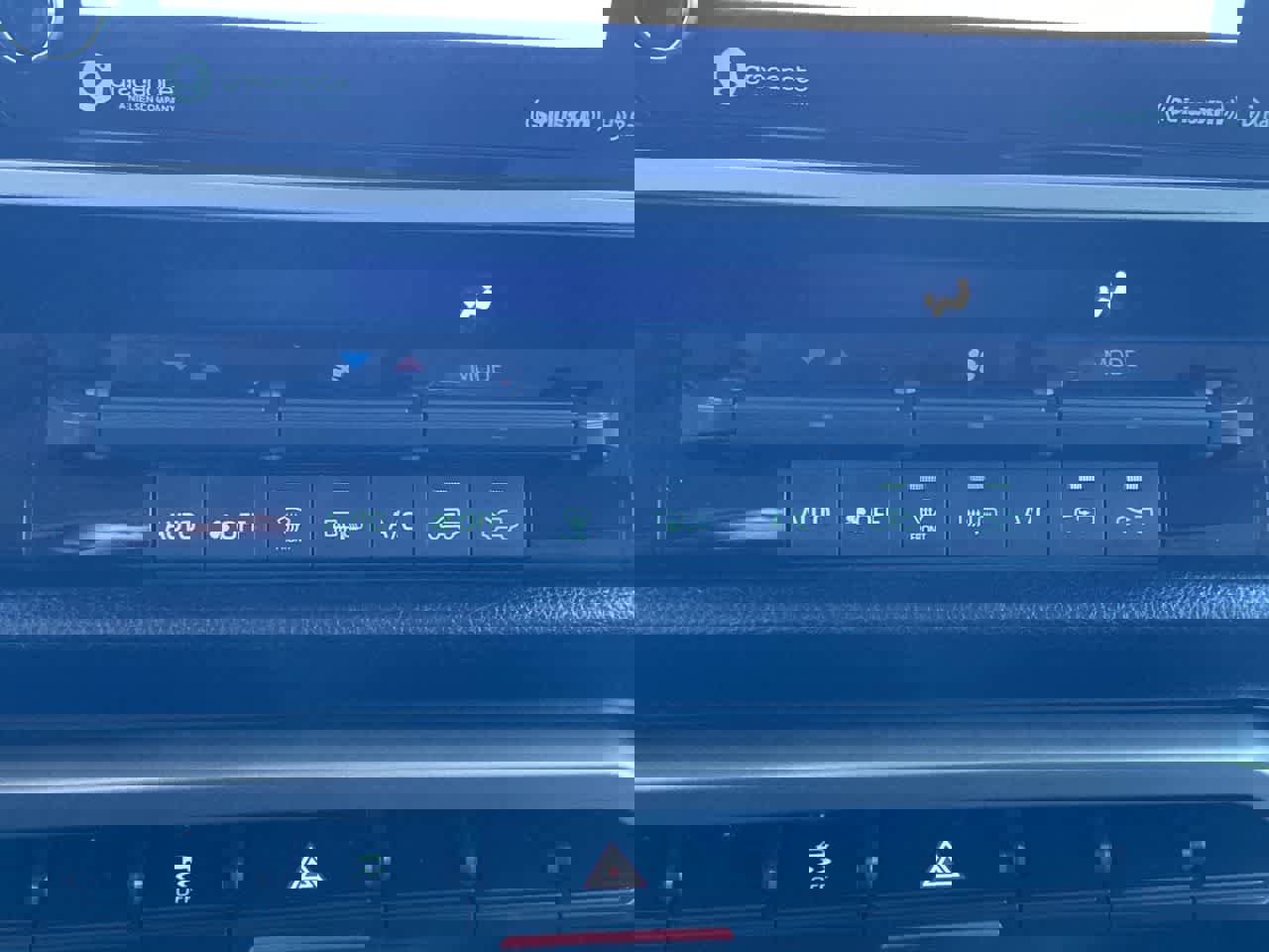 Used 2023 Toyota Tundra SR5 w/ SR5 Convenience Package image 18