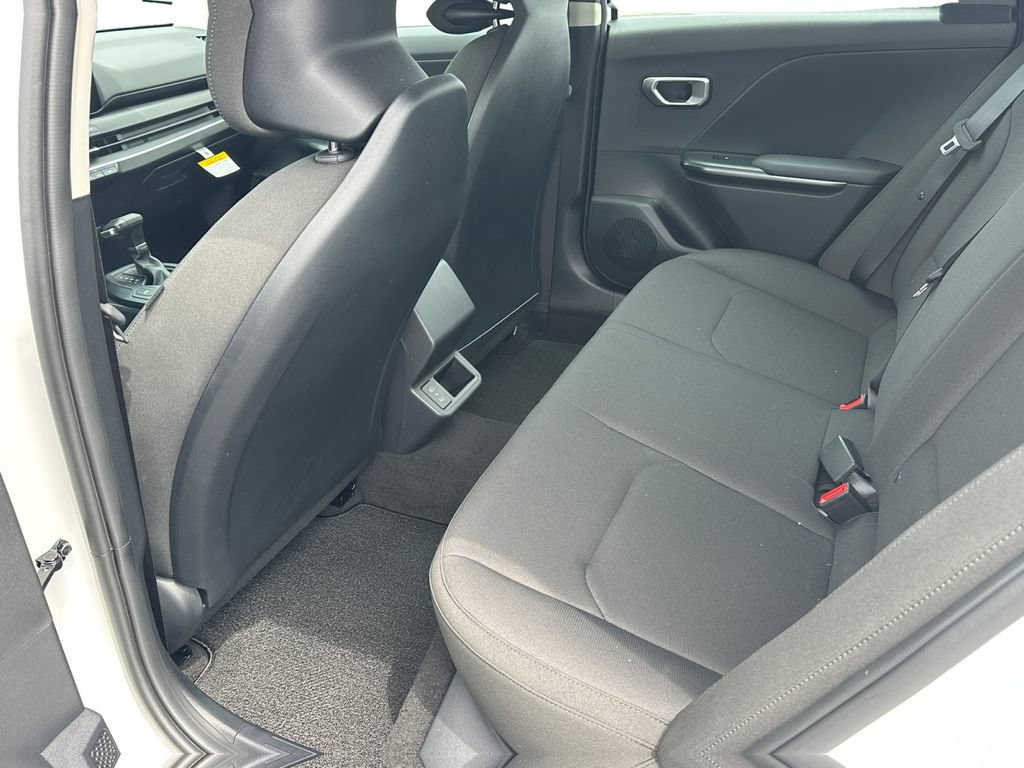 New 2026 Kia K4 FWD image 10