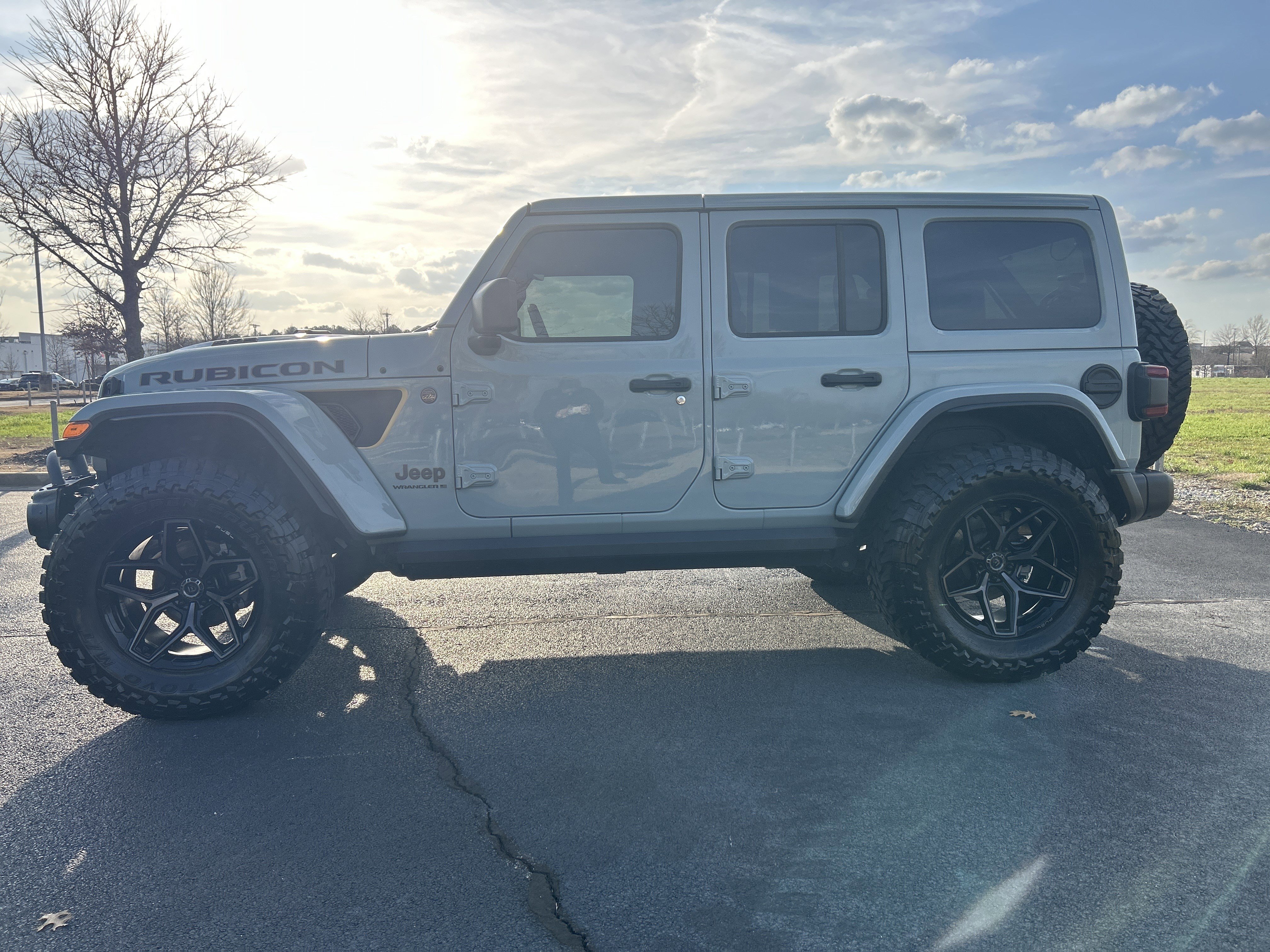 Used 2024 Jeep Wrangler Unlimited Rubicon 392 image 6