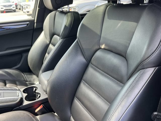 Used 2016 Porsche Macan S AWD/4WD image 29