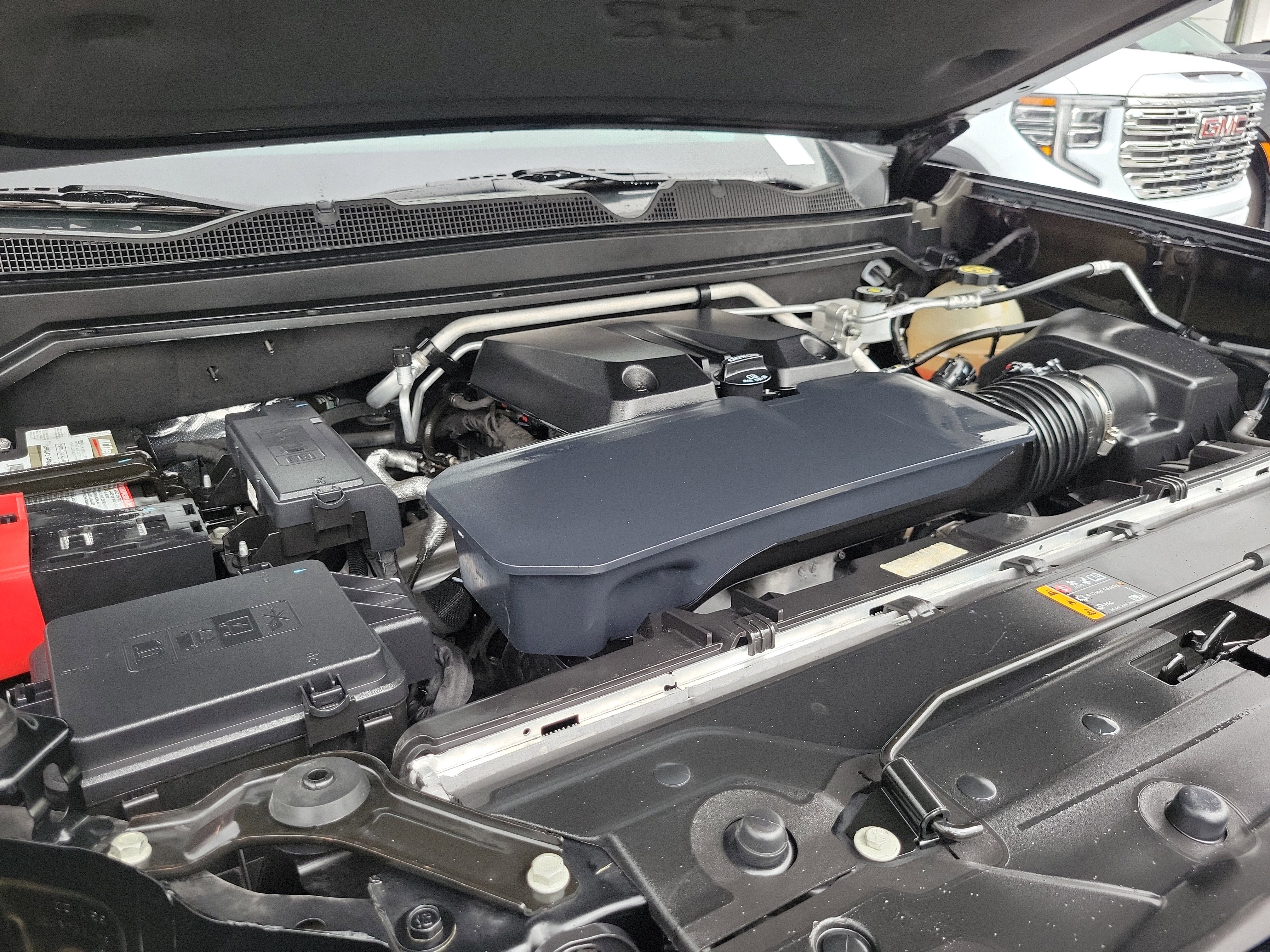 Used 2023 GMC Canyon Denali image 30