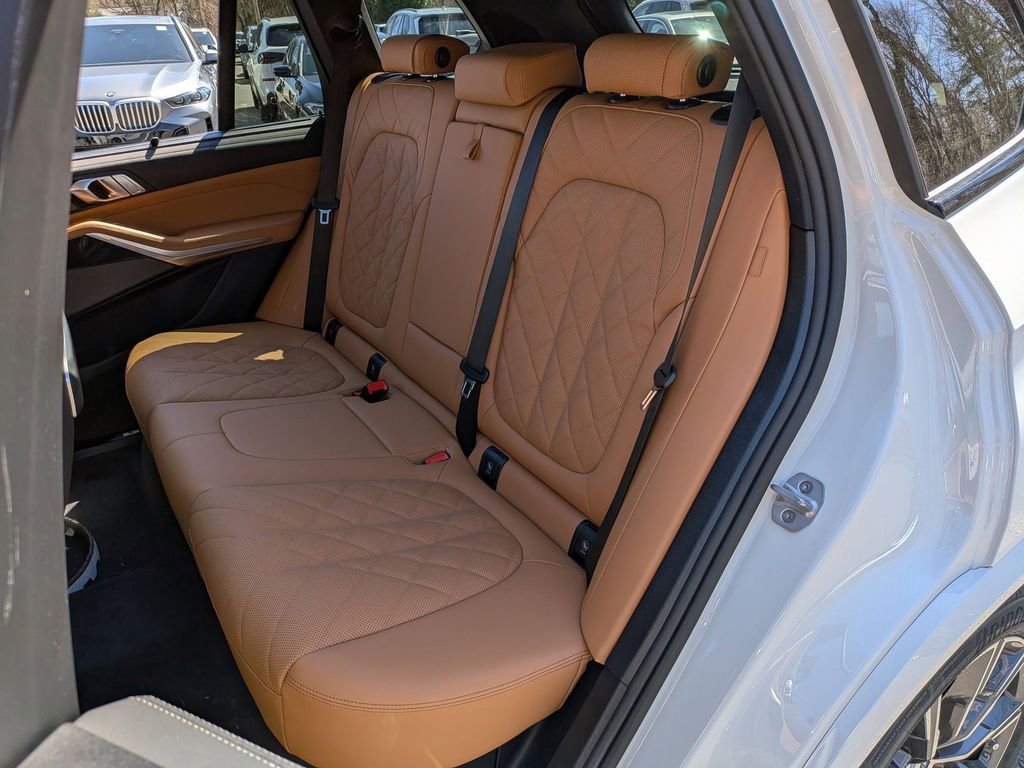 New 2026 BMW X5 xDrive40i w/ M Sport Package image 19