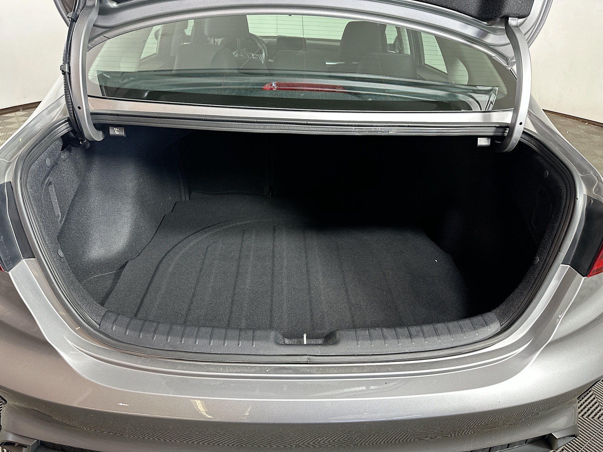 Certified 2024 Kia Forte LXS w/ LXS Technology Package FWD image 23