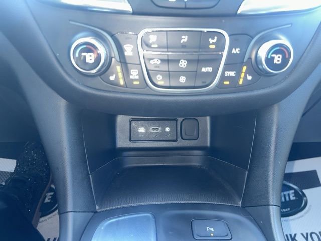 Used 2024 Chevrolet Equinox LT w/ LPO, Floor Liner Package FWD image 26