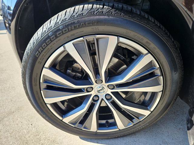 Used 2022 Volvo XC60 B5 Momentum w/ Climate Package AWD/4WD image 59