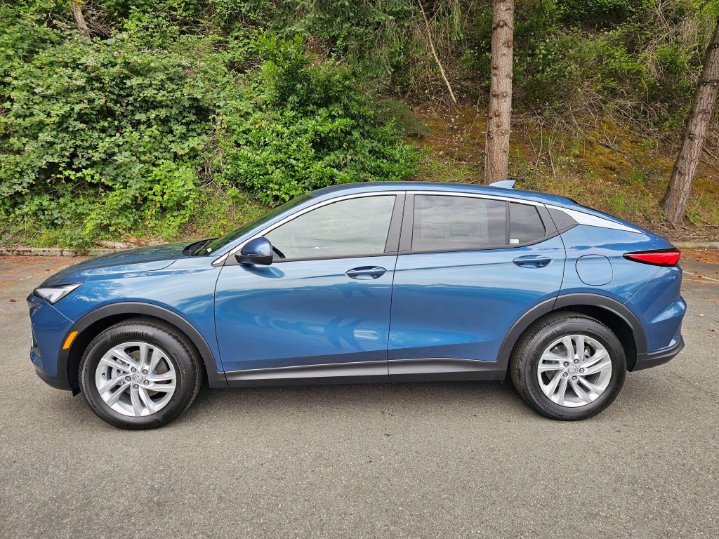 New 2026 Buick Envista Sport Touring w/ Convenience I Package FWD image 2
