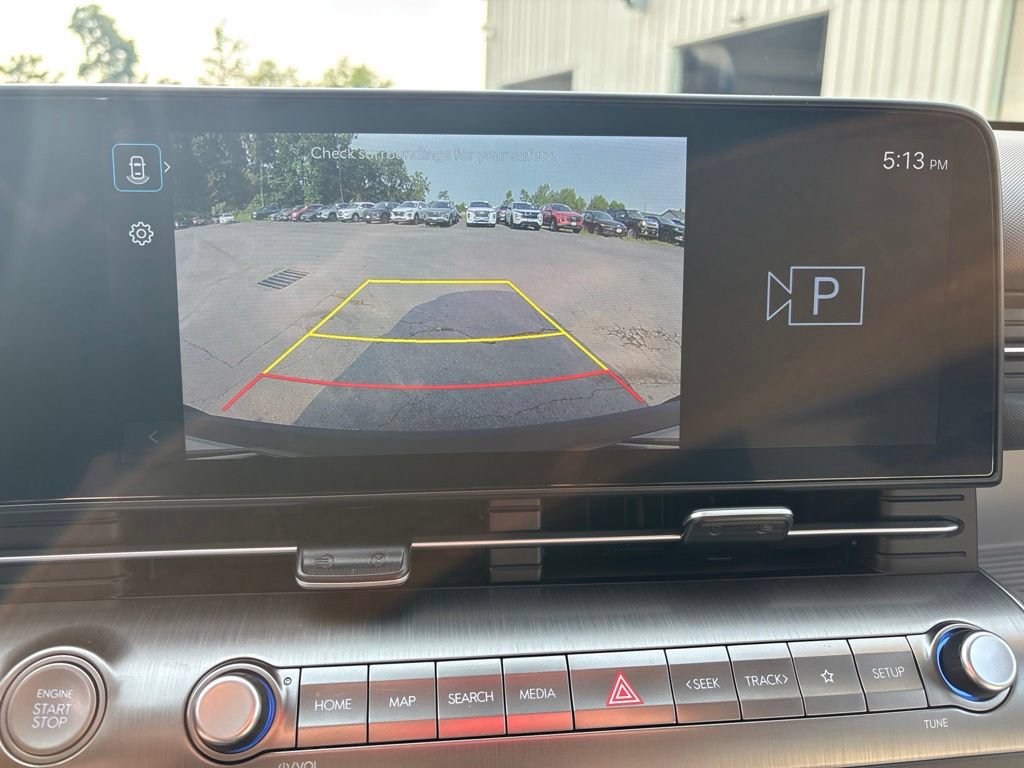 Certified 2024 Hyundai Kona SEL AWD/4WD image 18
