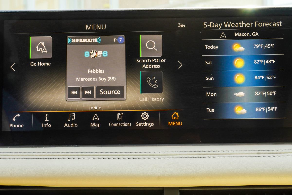 Used 2023 INFINITI QX60 Luxe w/ Performance Audio Package image 25