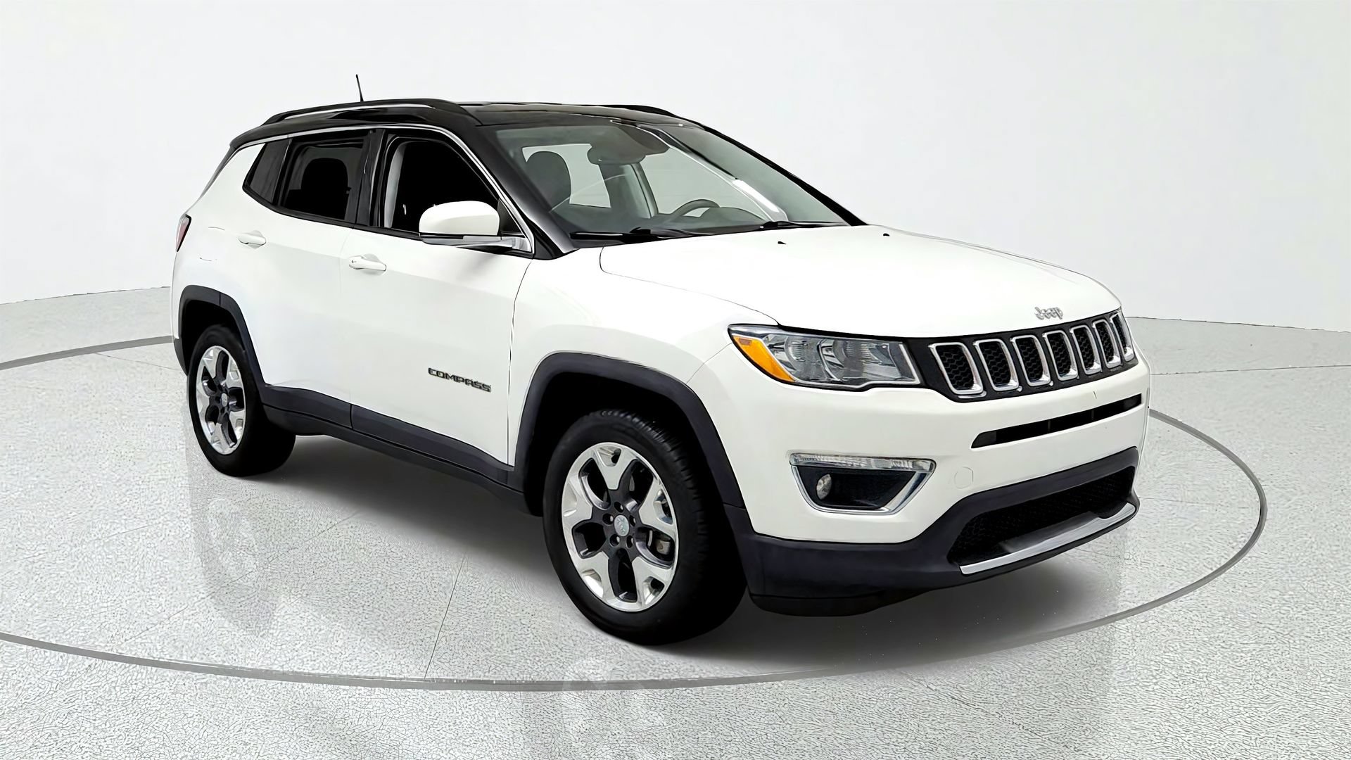Used 2019 Jeep Compass Limited AWD/4WD image 7