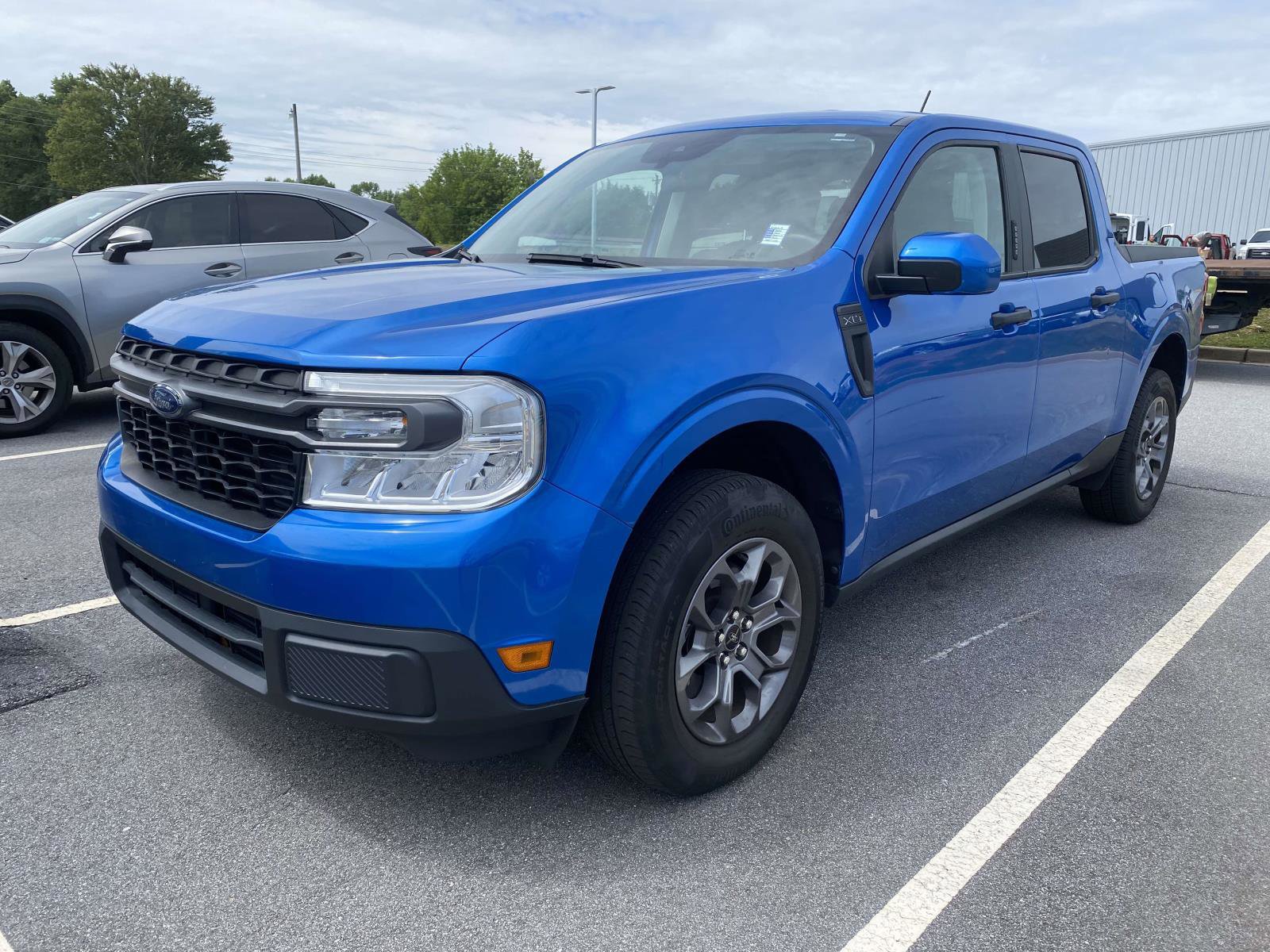 Used 2022 Ford Maverick XLT w/ Equipment Group 300A Standard AWD/4WD image 3