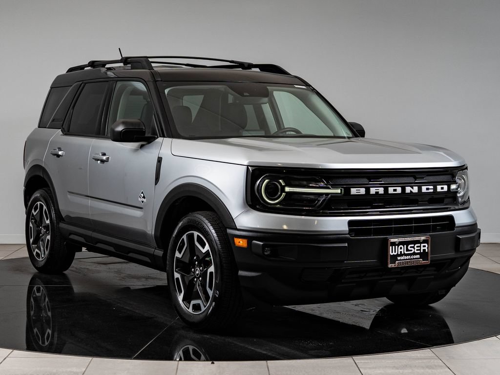 Used 2021 Ford Bronco Sport Outer Banks AWD/4WD image 12