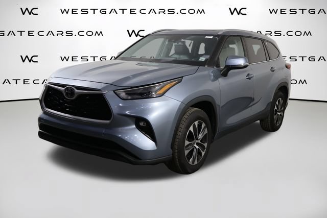 Used 2023 Toyota Highlander XLE