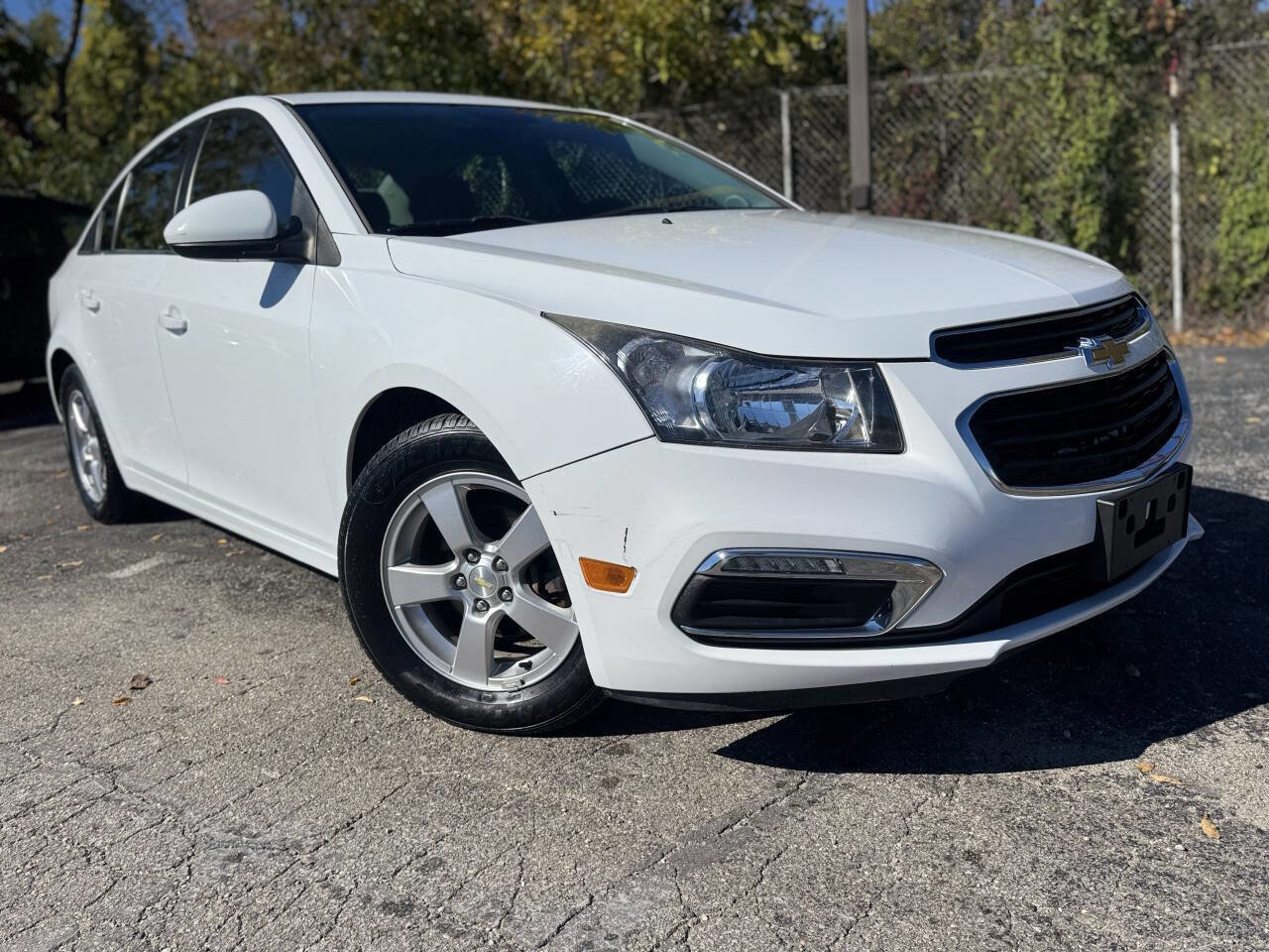 Used 2016 Chevrolet Cruze LT image 1